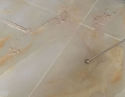 湛河瓷砖空鼓维修公司分享粘合剂选择不当在瓷砖铺贴过程中可能导致以下问题
