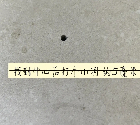 湛河瓷砖空鼓维修公司专业解答在瓷砖铺贴过程中，如果砂料搅拌不均匀，将会带来以下问题